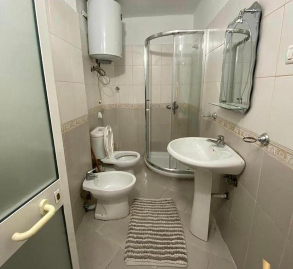 Lacasa-Wilson Square Tirana Zewnętrze zdjęcie
